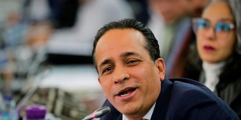 Atención: Renunció Alexander López, presidente del Polo Democrático