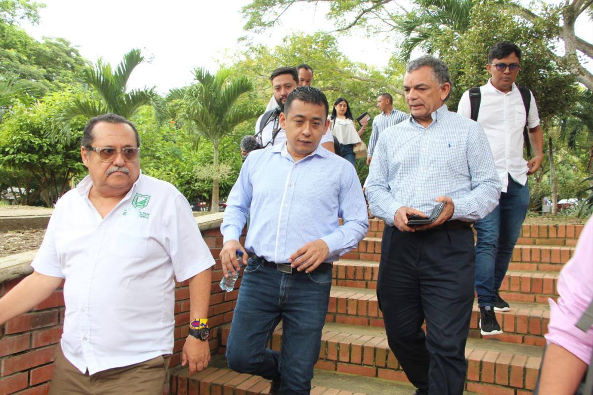 El ministro de Ciencia, Arturo Luna Tapia, se reunió con investigadores en la Universidad de Sucre. //Manuel Santiago Pérez - El Universal.