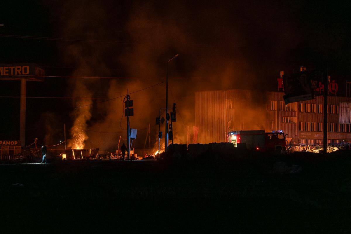 Misiles rusos causan 8 muertos y 12 heridos en ciudad de Ucrania