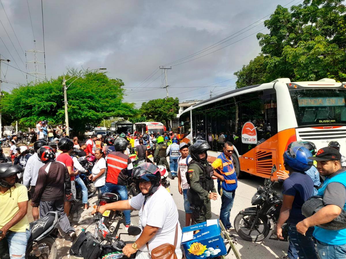 El accidente se registró en la mañana de este sábado en La Consolata, sector Los Cuatro Cruces. //Luis Eduardo Herrán - El Universal