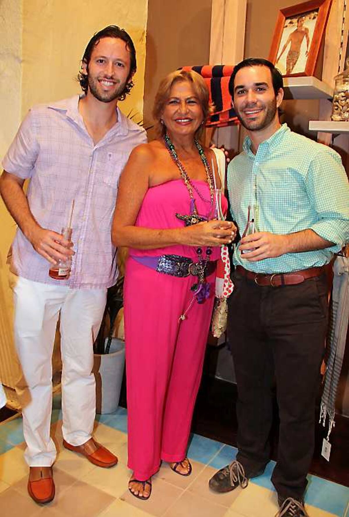 Natei Kyuchheim, Marta Del Valle y Jeremías Licht.