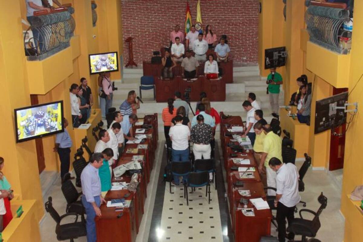 Desde este martes, en el Concejo se omite la realización de la oración del orden del día. Archivo.