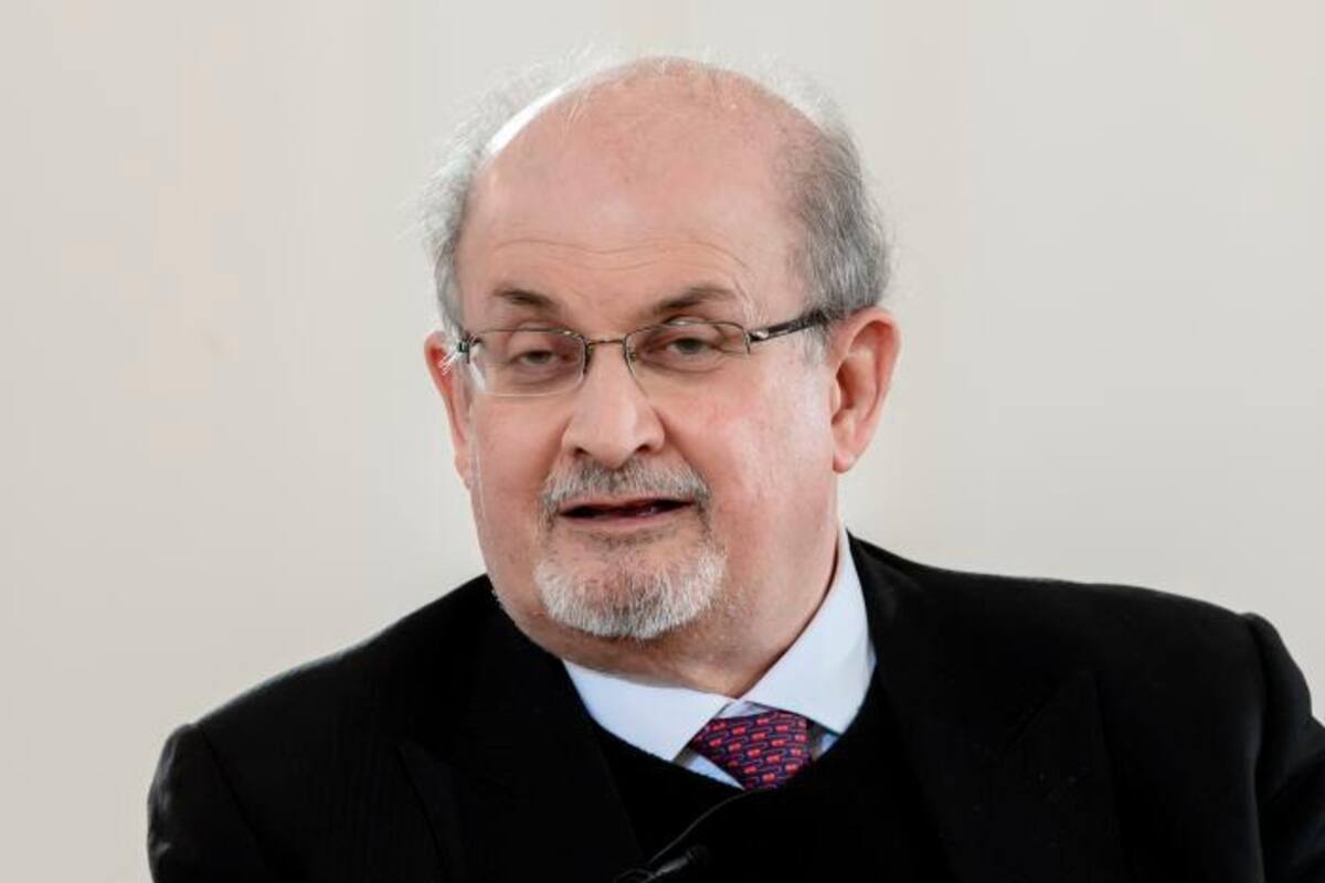 ¿Quién es Salman Rushdie?, el autor obligado a vivir con miedo