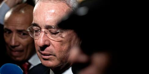 Corte Suprema vincula formalmente a Uribe a un proceso de investigación