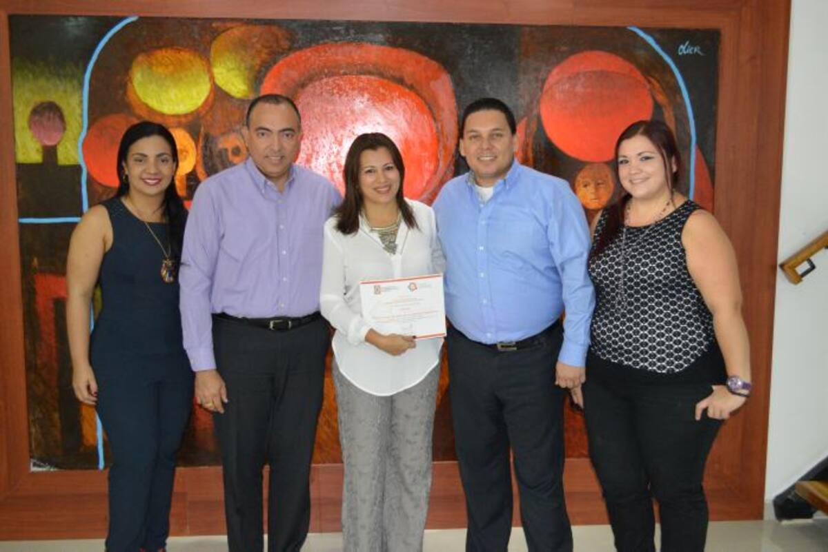 Belkys Martínez Pacheco, Jorge Del Río Cortina, Saray Consuegra Pacheco, Giovanni González y Luisa Moncaleano. CORTESÍA