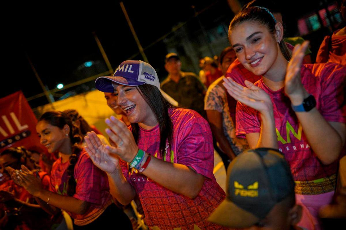 Promueven actividades para conmemorar el mes de la Mujer en Bolívar