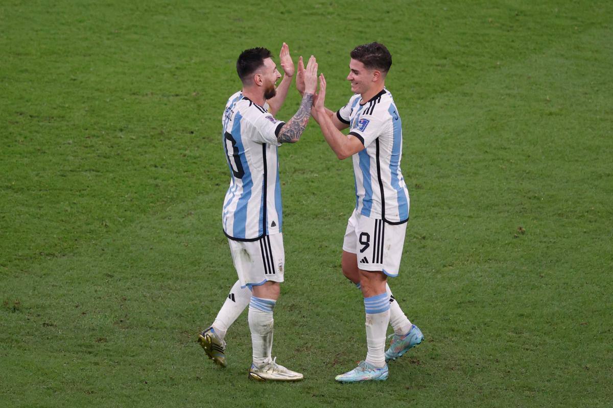 Messi y Álvarez llevan a Argentina a la final del Mundial