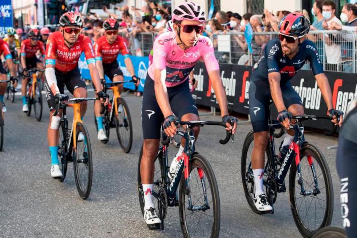 Simon Yates gana la etapa 19 del Giro de Italia, Egan aguanta el liderato