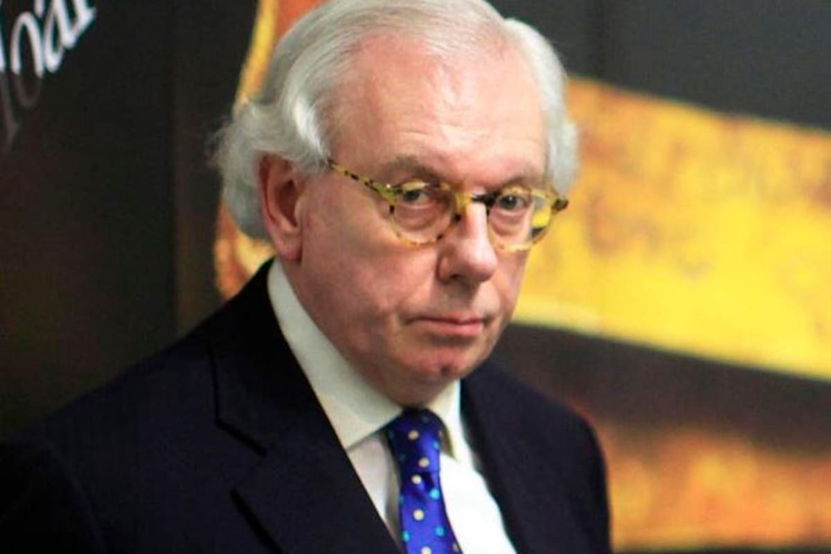 Historiador renuncia tras dichos sobre esclavitud en YouTube