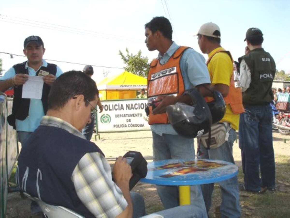 El DAS tiene cubrimiento en 549 municipios y hay 2.835 funcionarios a disposición.