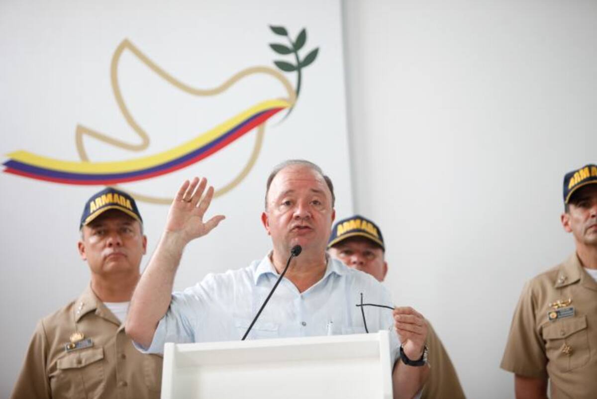 Luis Carlos Villegas, ministro de Defensa. Aroldo Mestre Alcántara