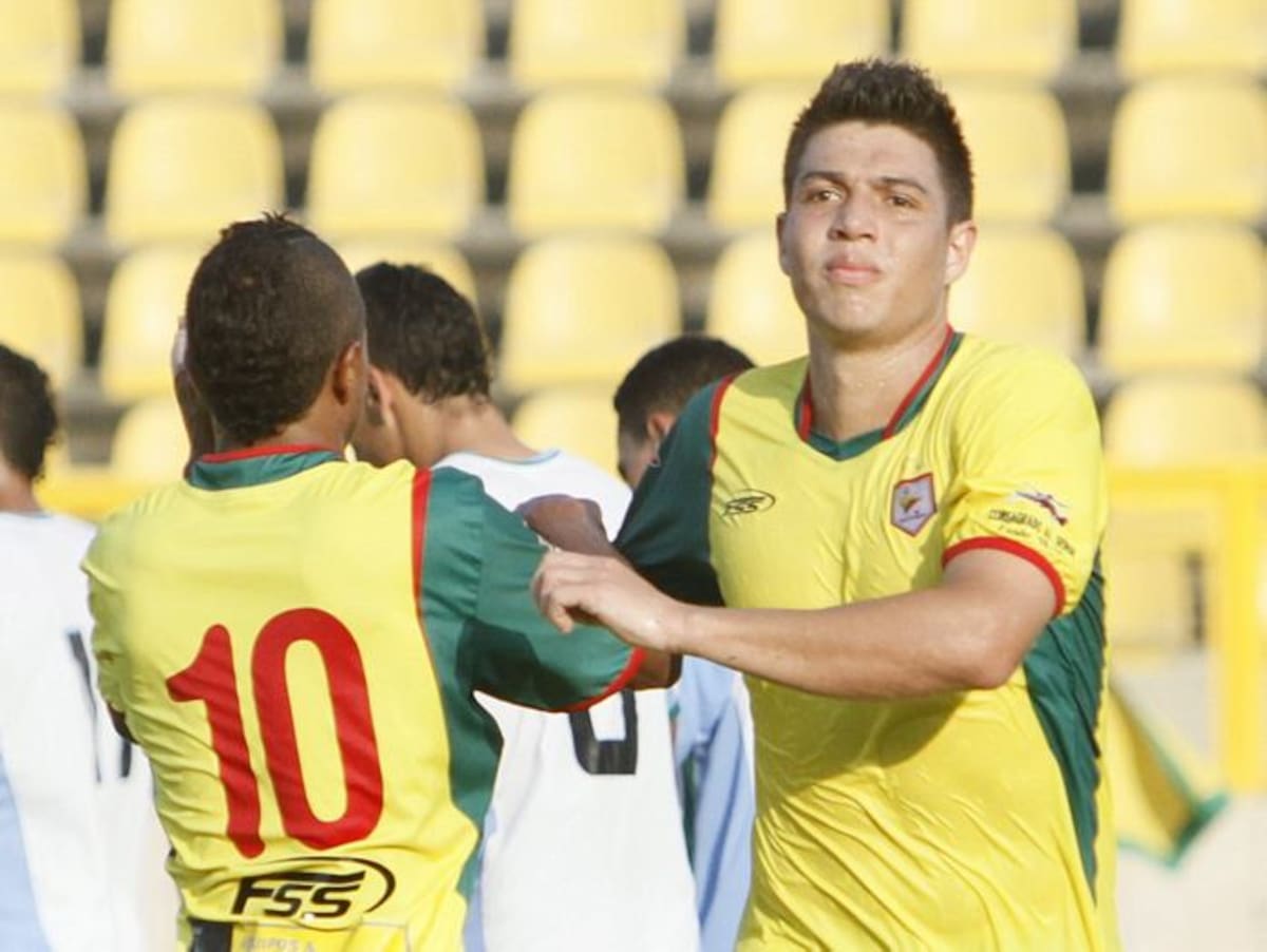 Diego Echeverry marcó el descuento del Real Cartagena en la derrota ante Bucaramanga. ARCHIVO