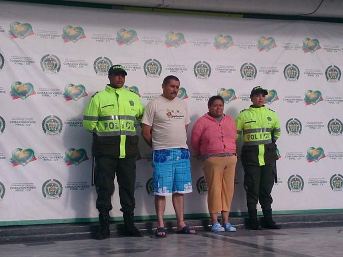 Margarita Zapata Moreno y a Tito Cornelio Daza, presuntos responsables de los delitos de acceso carnal abusivo con menor de 14 años e inducción a la prostitución. COLPRENSA