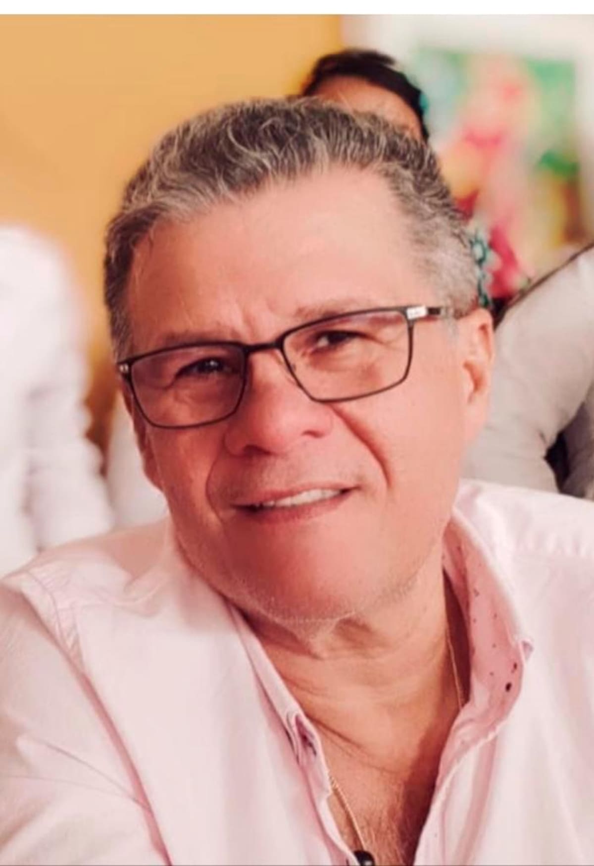 Santiago Puerta, gerente de la Clínica Santa Cruz.