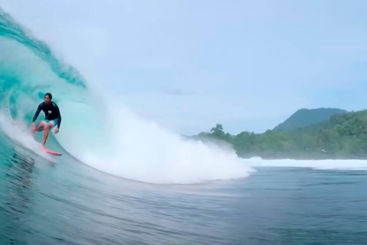 Terrible: surfista profesional murió desangrado mientras surfeaba una ola