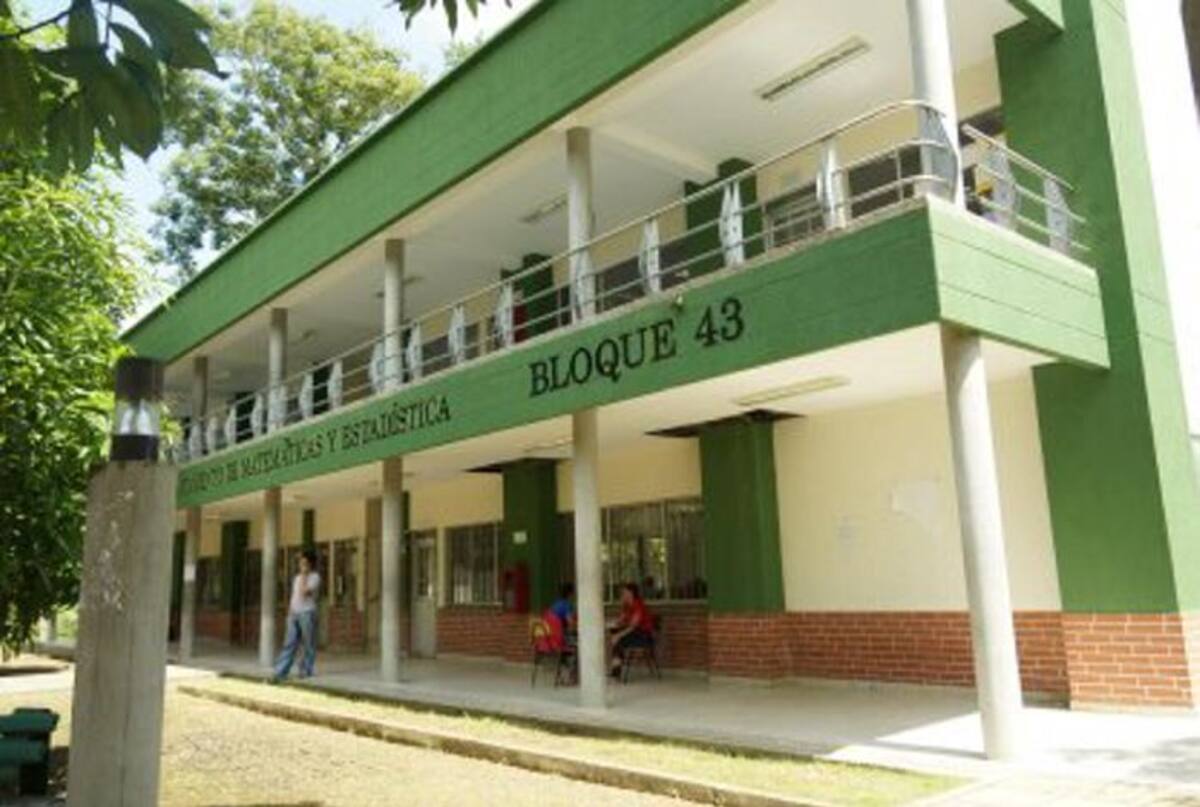 Estudiarán reorganización de la nómina de la Universidad de Córdoba.
