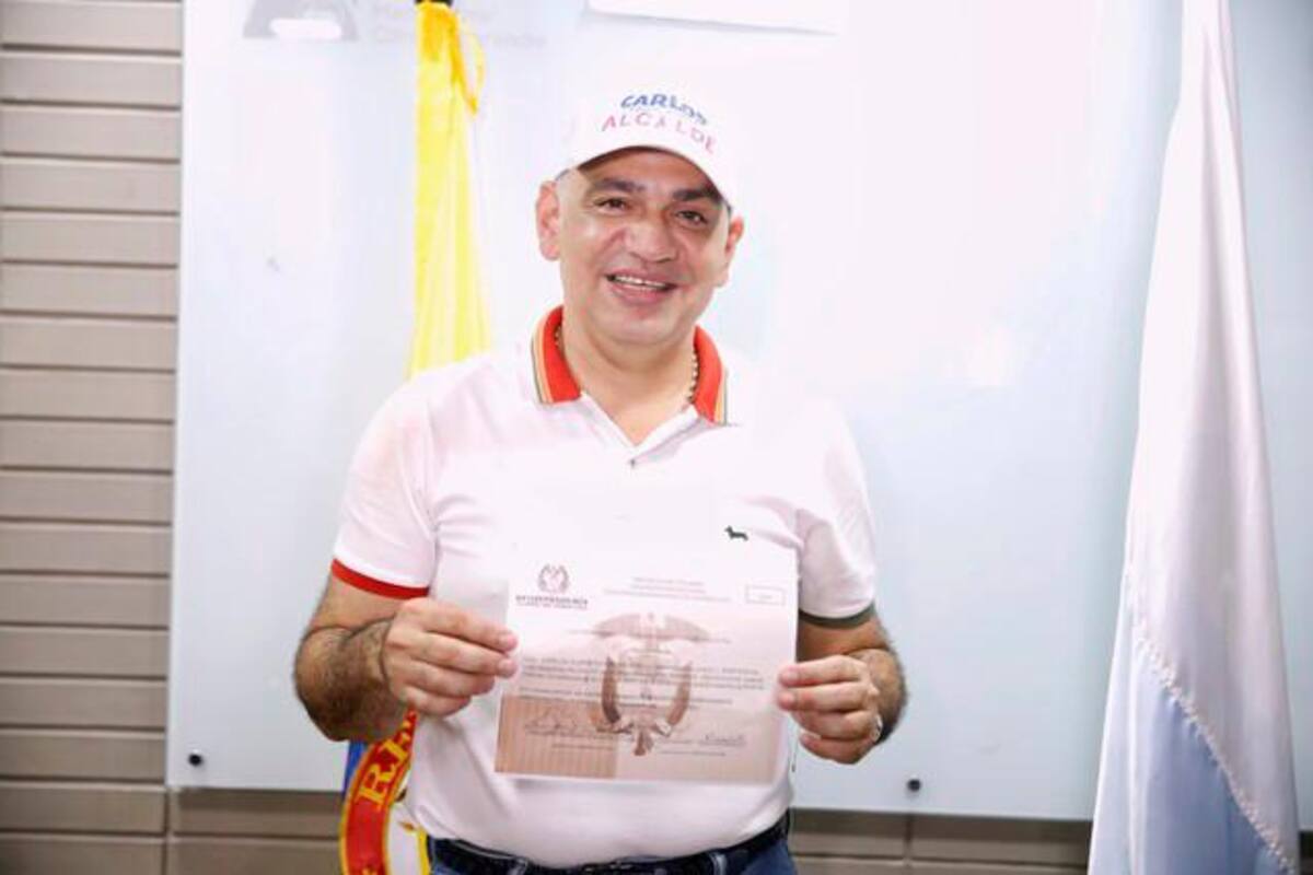 Carlos Pinedo es oficialmente el nuevo alcalde de Santa Marta