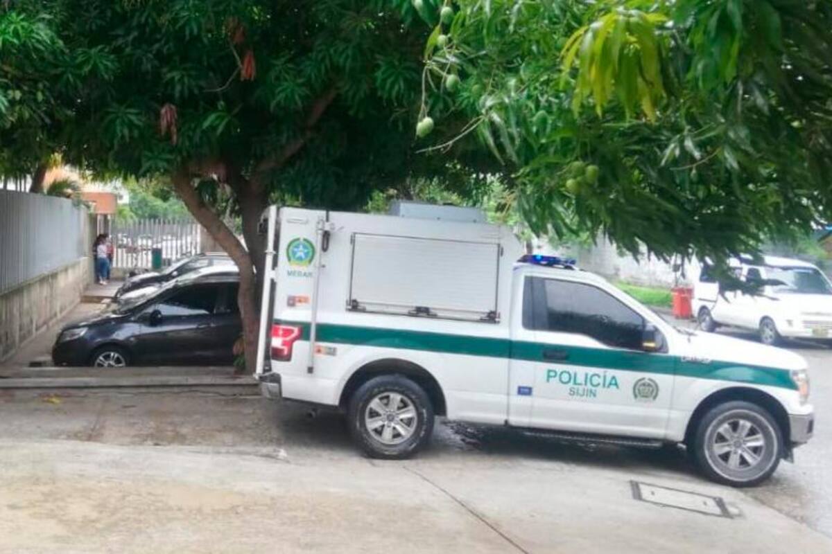 Patrullero de la Policía recibe cinco balazos y su estado es “crítico”
