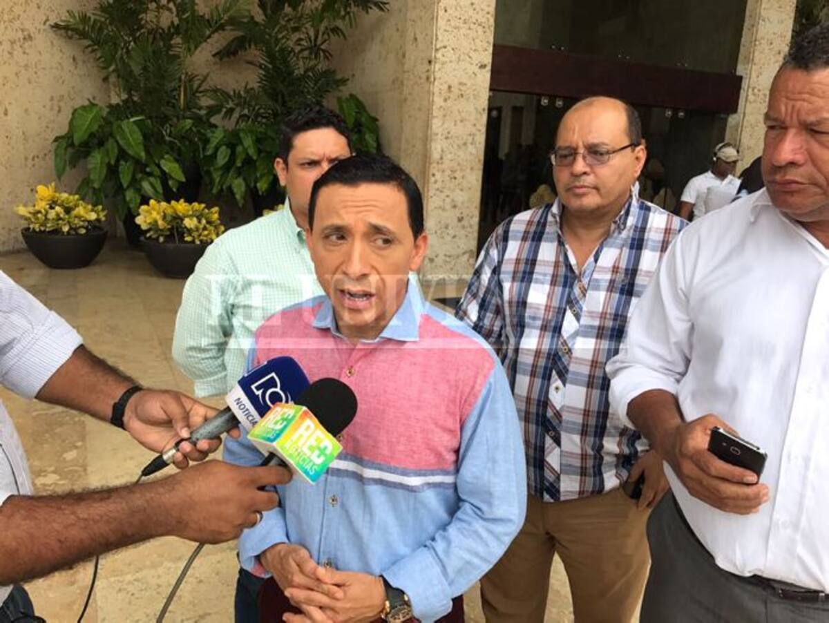 Esteban Acosta, pastor de la iglesia cristiana La Unción. Víctor Mora // El Universal