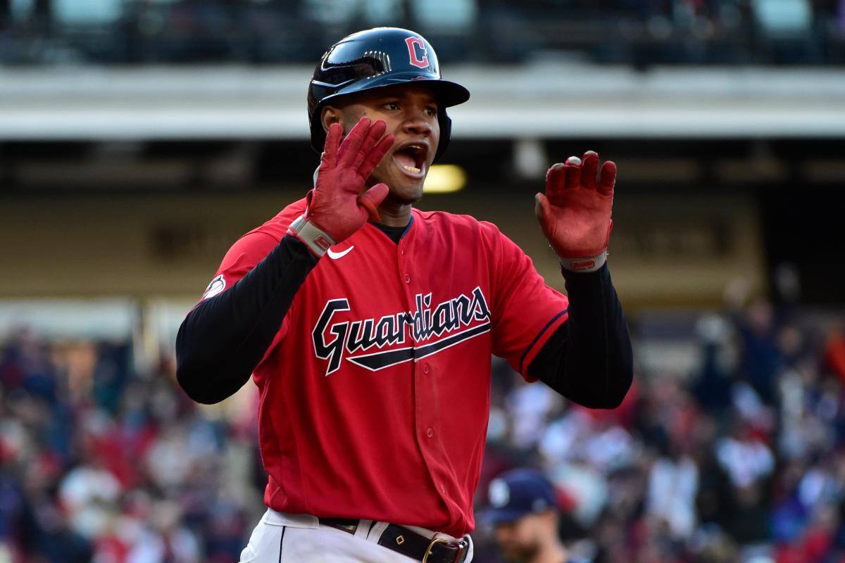 Guardianes deja ‘frío’ a Rays en juego de 15 episodios