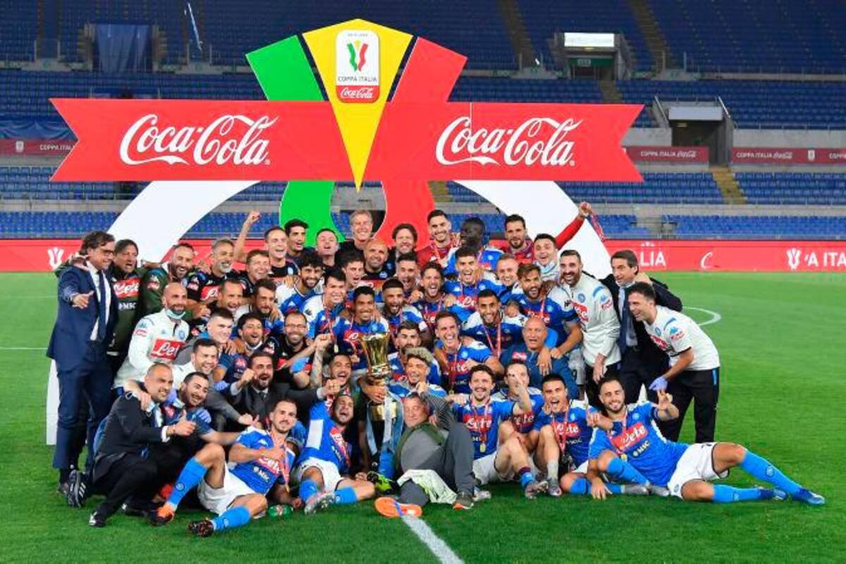 Nápoles, de David Ospina, se coronó campeón de la Copa Italia