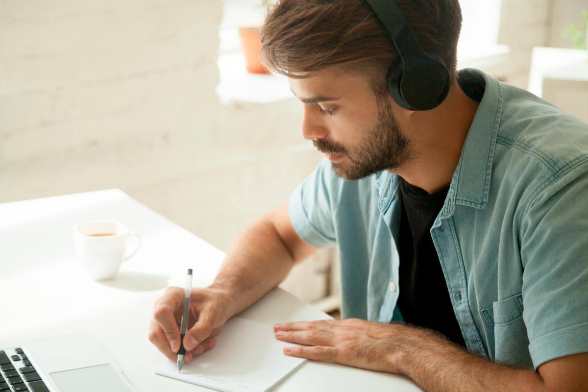 Más que títulos: cursos que las empresas aprecian