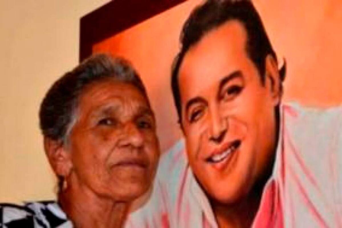 Madre de Diomedes Díaz, ilesa tras choque de vehículos frente a su casa