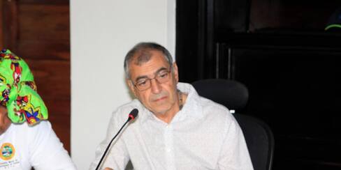 William Dau decidirá hoy si designa alcaldes locales o rechaza las ternas