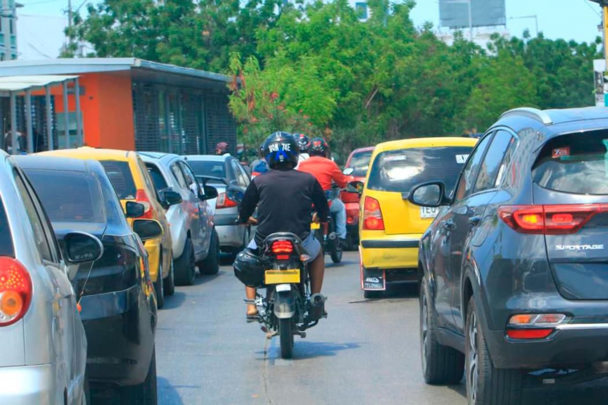 ¿Cuánto cuesta sacar la licencia para motos por primera vez? Te explicamos