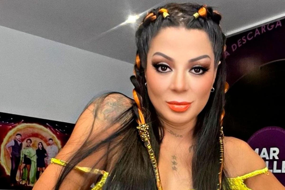 “Por eso alucina”: críticas a Marbelle por publicar foto fumando marihuana