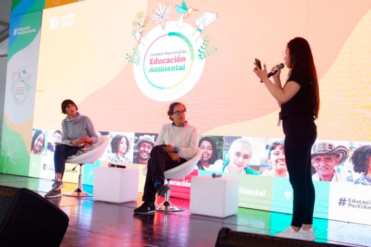Política de Educación Ambiental en Colombia arranca con más de 100 propuestas