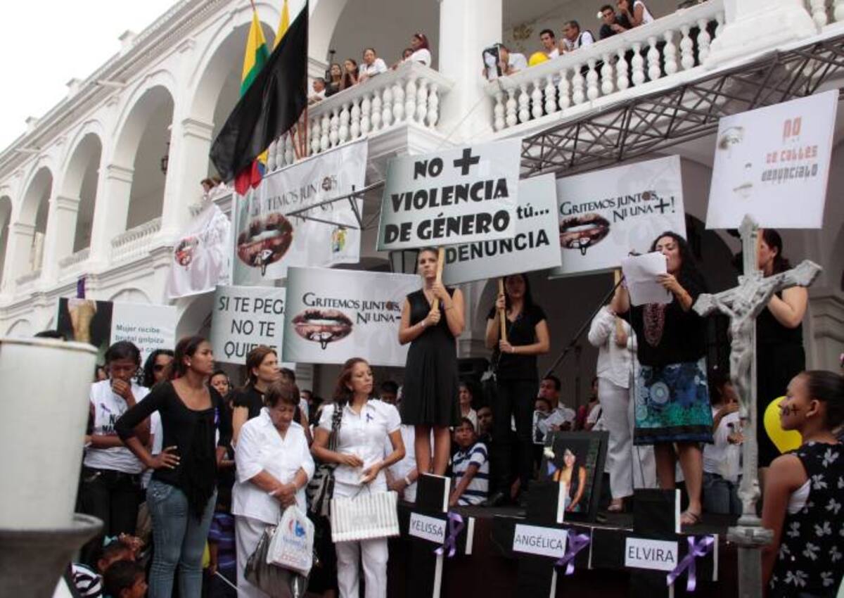 Muchas son las marchas y campañas que se han llevado a cabo a nivel nacional para decir “No más” al maltrato no solo sexual, sino físico, sicológico y verbal, e incluso este tipo de actos a veces llevan al homicidio. ARCHIVO