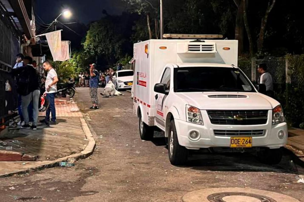 ¡Indolentes! Hinchas del Bucaramanga persiguen y matan de 13 balazos a joven