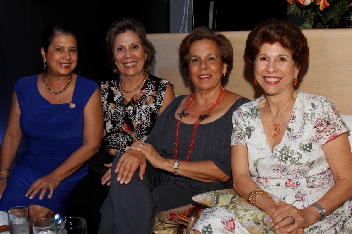 Gina Benedetti, Yolita Segovia, María del Rosario de Salas y Prince Martínez.