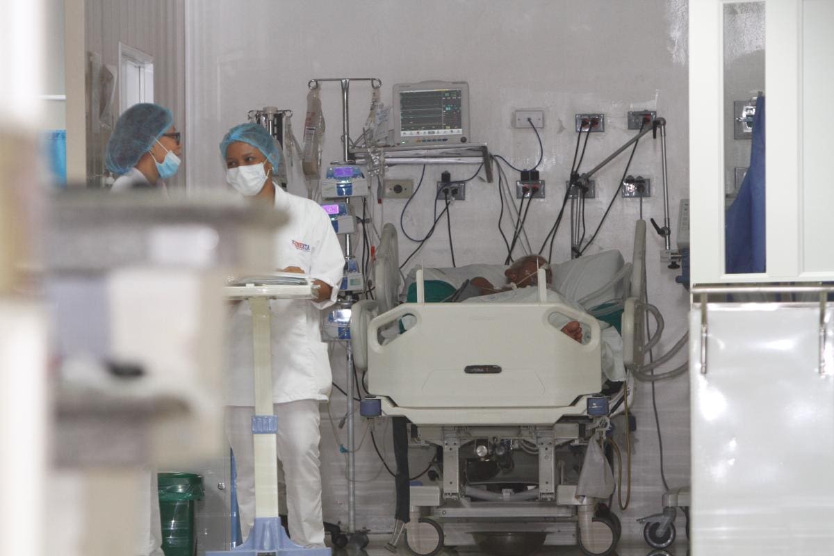 Camas UCI: mayor ocupación de pacientes con otras patologías