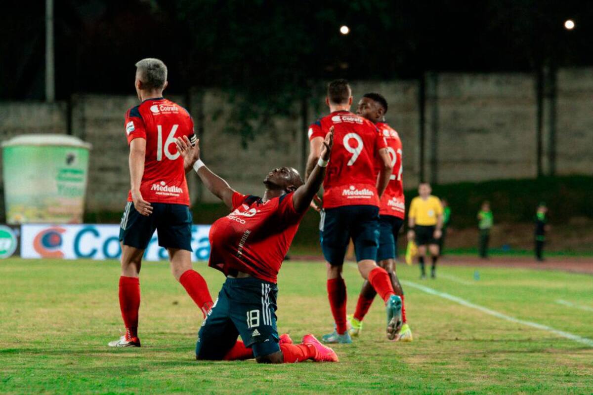 Nacional - Medellín, dos de los equipos más caros en Colombia chocan