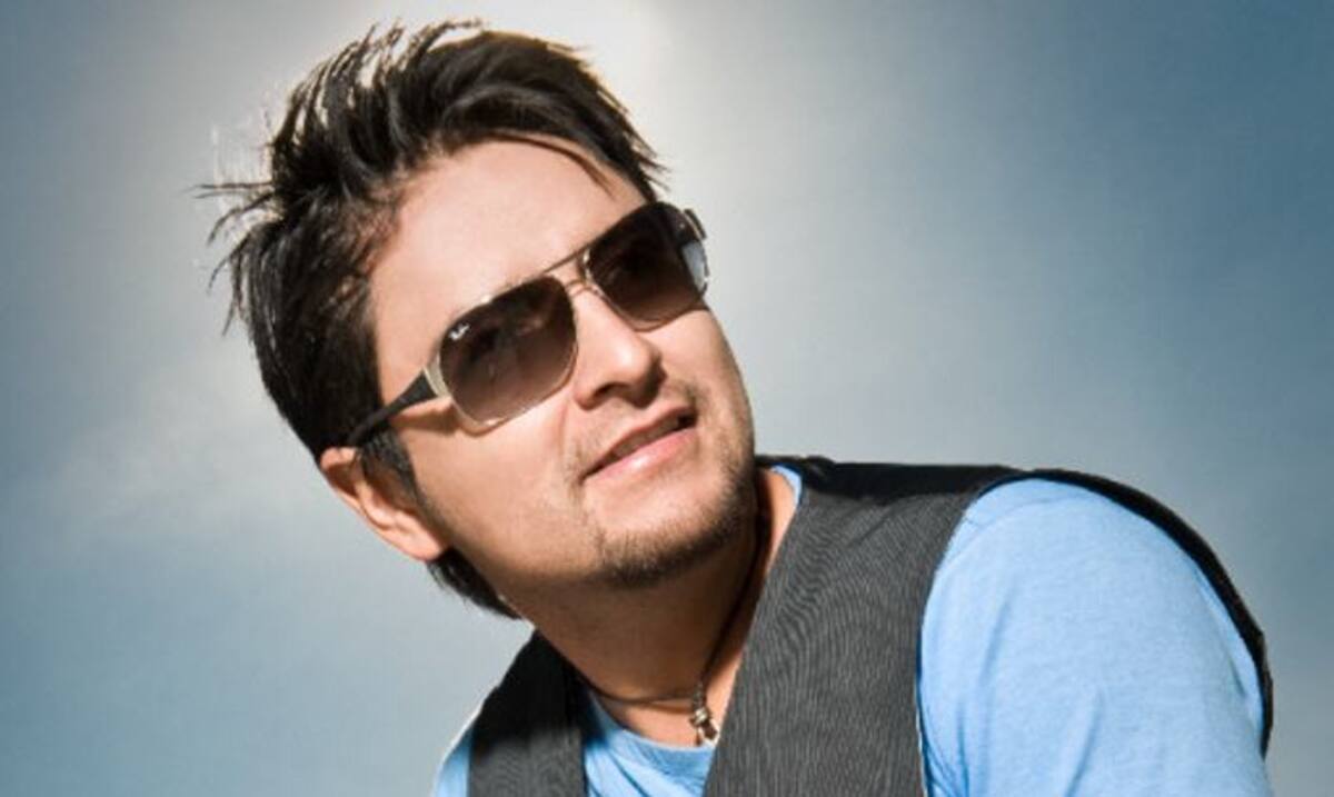 Alex Campos.