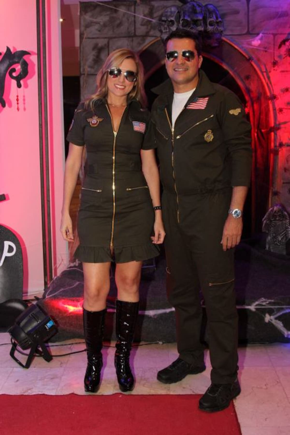 Ada De La Espriella de Vélez y José María Vélez.