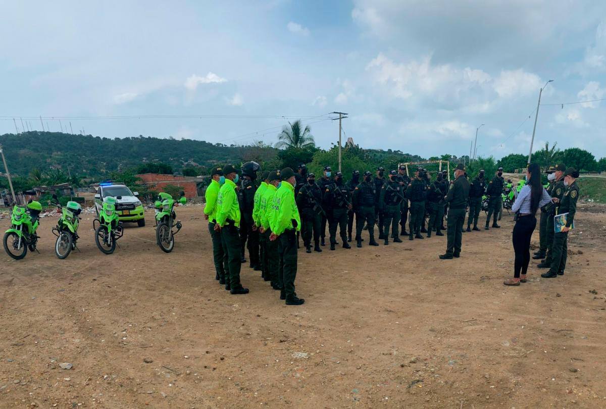 Brigada de la Policía Metropolitana contra el homicidio en Cartagena.