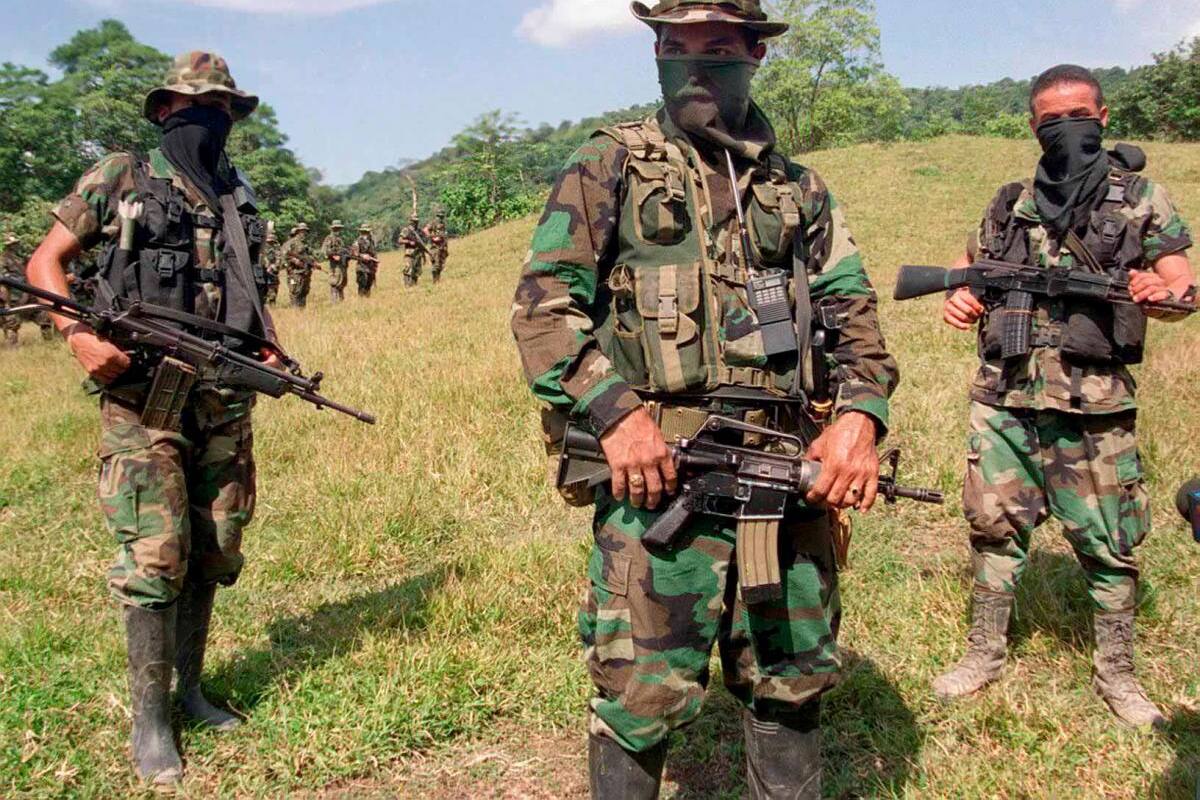 Cuatro paramilitares condenados por desaparición forzada y homicidio
