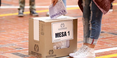Tarjetón presidencial 2026: aprueban los logos de los 14 candidatos