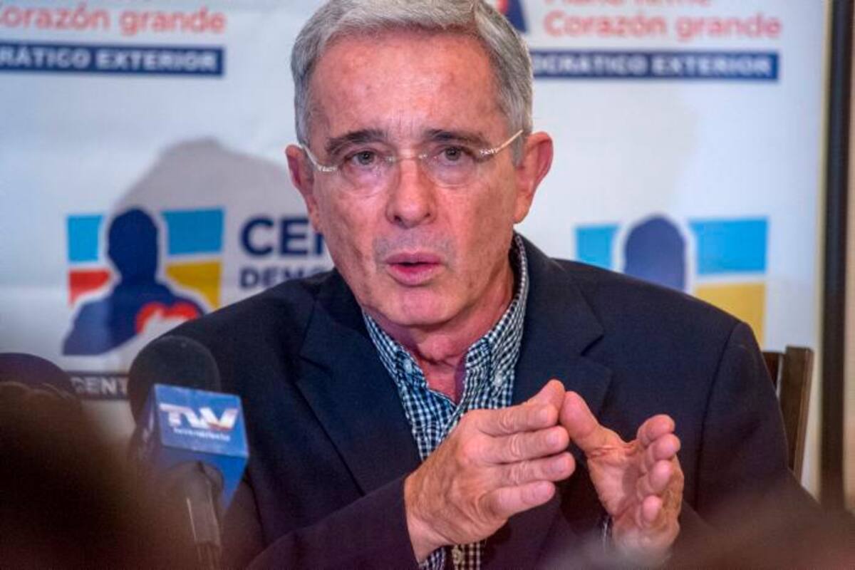 Apoyo total del Centro Democrático a la reforma tributaria