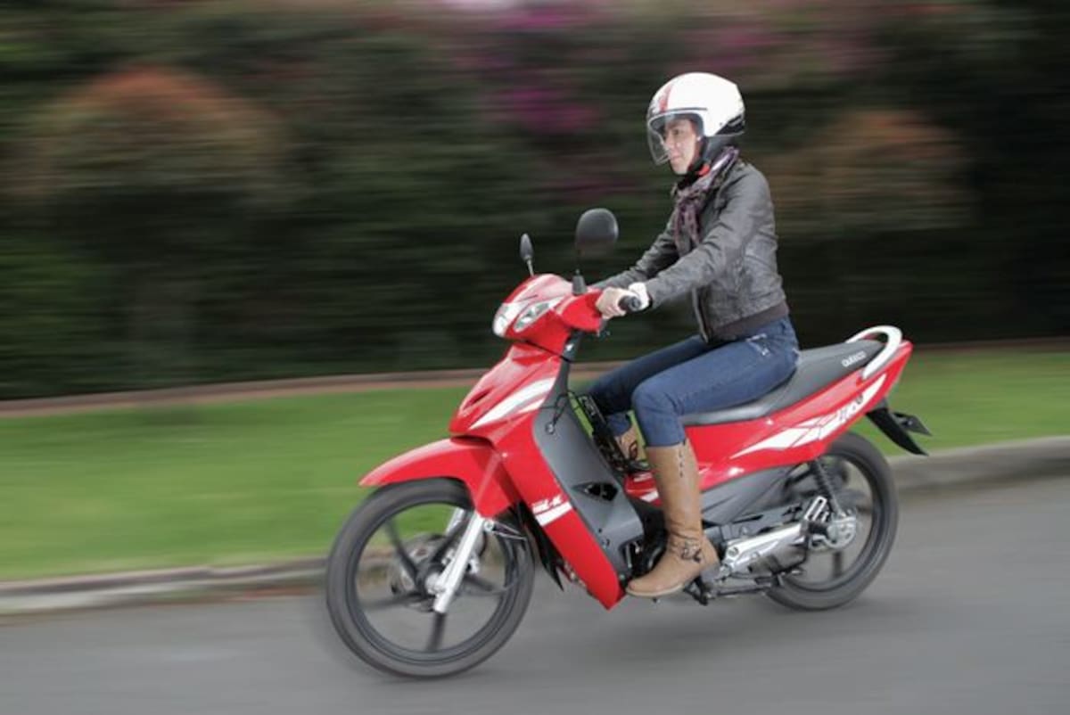 El diseño y prácticamente toda la concepción de la Kymco Uni-K fue pensada específi camente para la comodidad de las mujeres.