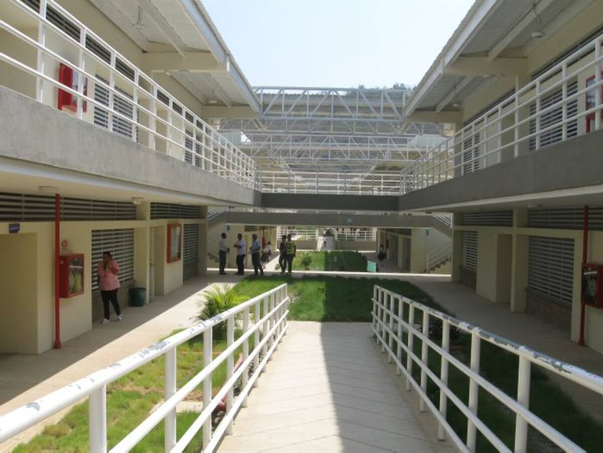 Las directivas de La Institución Educativa Normal Superior de los Montes de María decidieron seguir con el horario normal de clases que se desarrollaban en año pasado y no iniciar la jornada única. Lila Leyva/El Universal