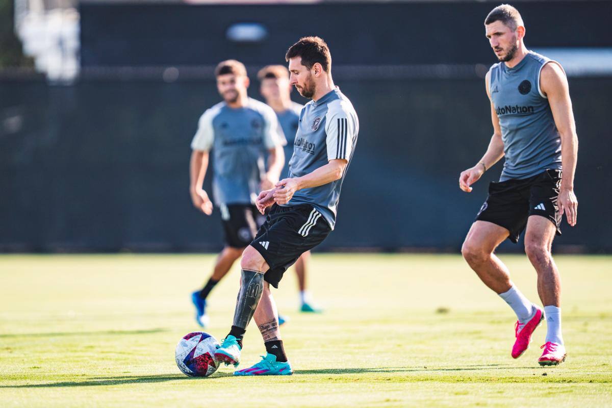 Messi trabaja con el grupo y apunta al Inter Miami-Cincinnati