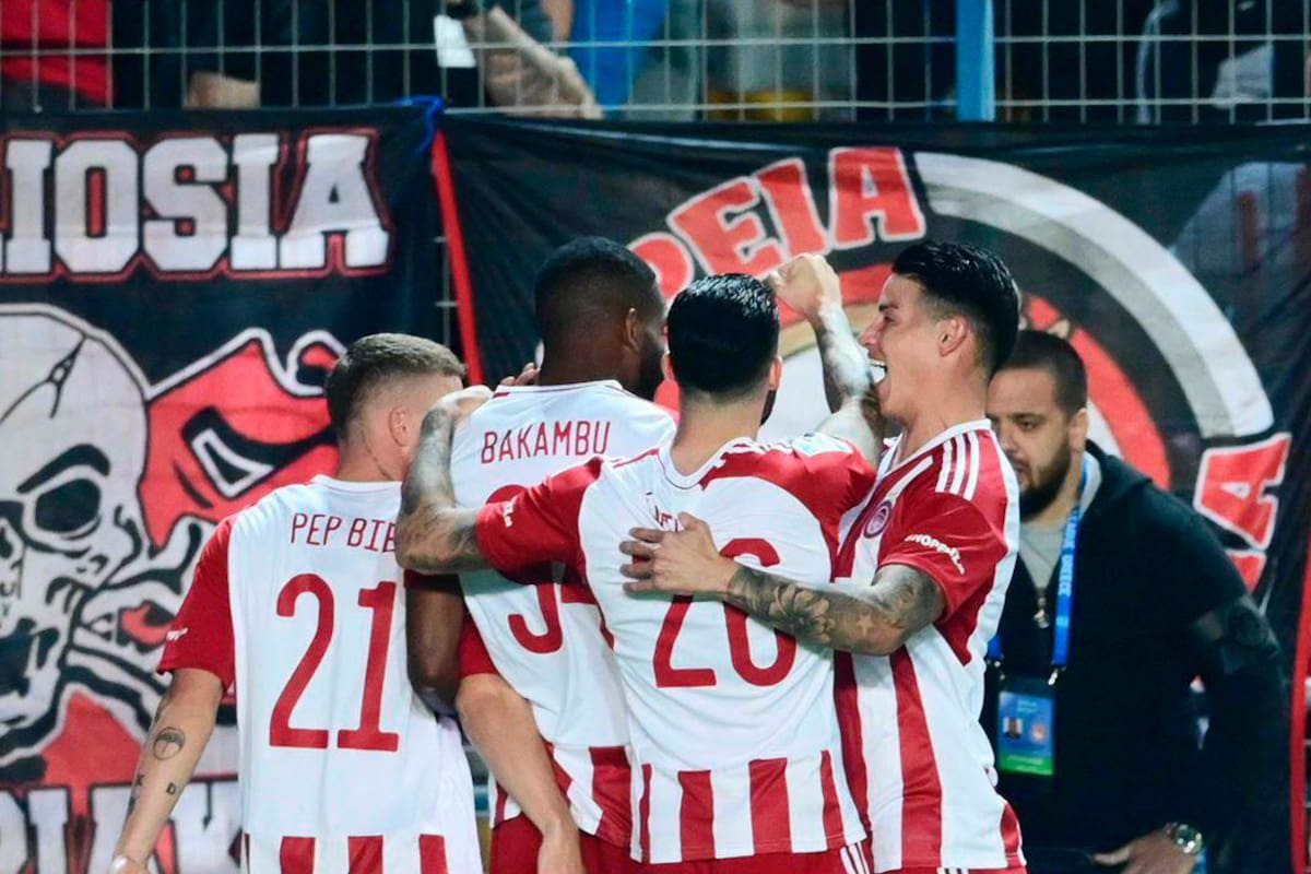 Video: James sigue siendo protagonista con el Olympiacos.