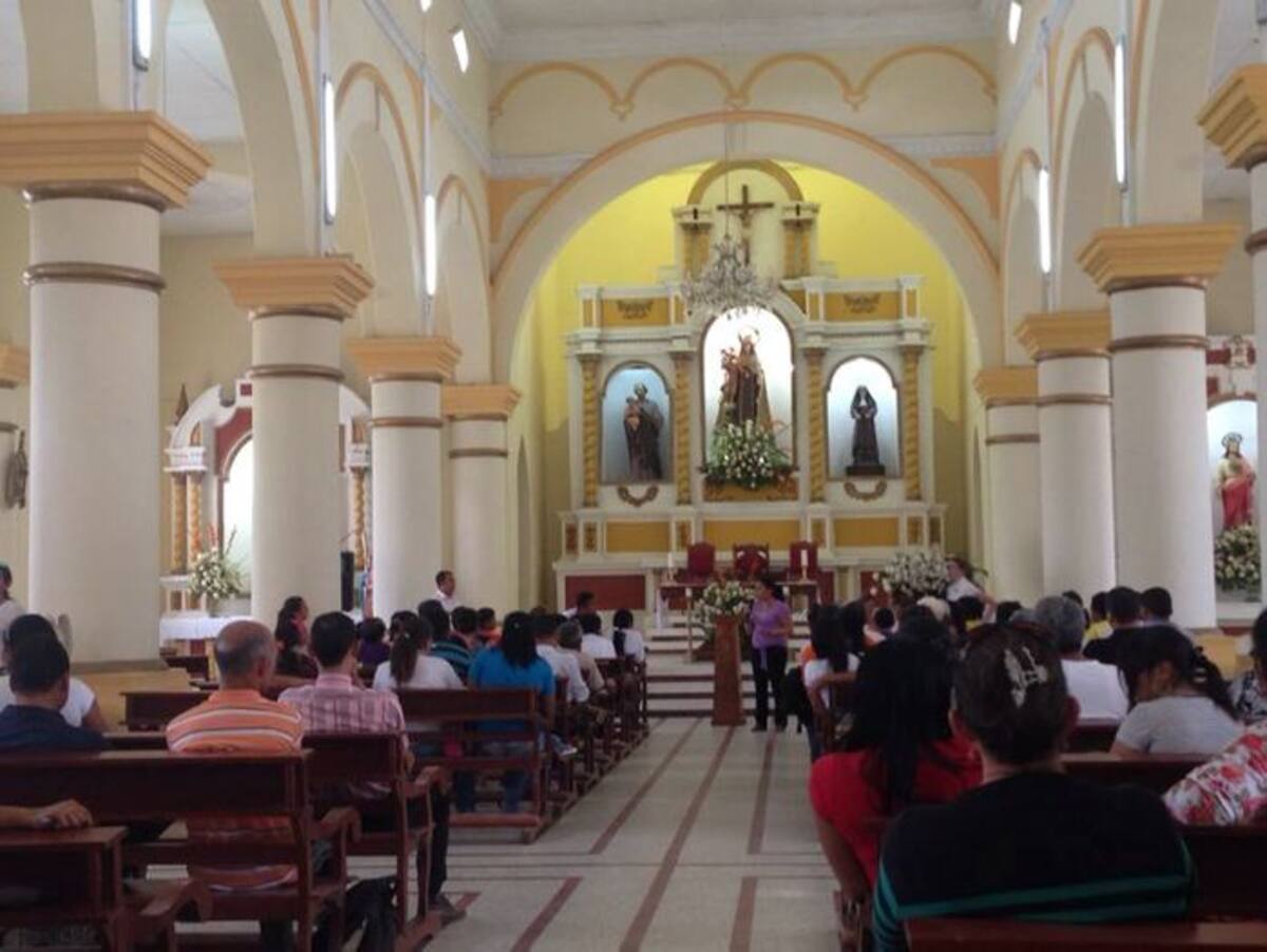 La reunión se cumple en el Santuario Nuestra Señora del Carmen. LILA LEYVA VILLARREAL - EL UNIVERSAL