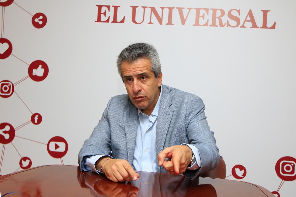 Ministro del Interior exige disculpa de Milei a Colombia por insultos a Petro