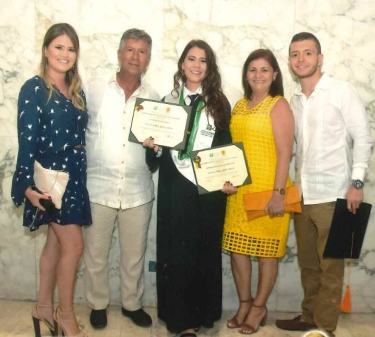 Anyelina Arias García, Eduardo Arias Durán, Laura Arias Garcia, Nubia García Ariza y Juan Pablo Botero. CORTESÍA