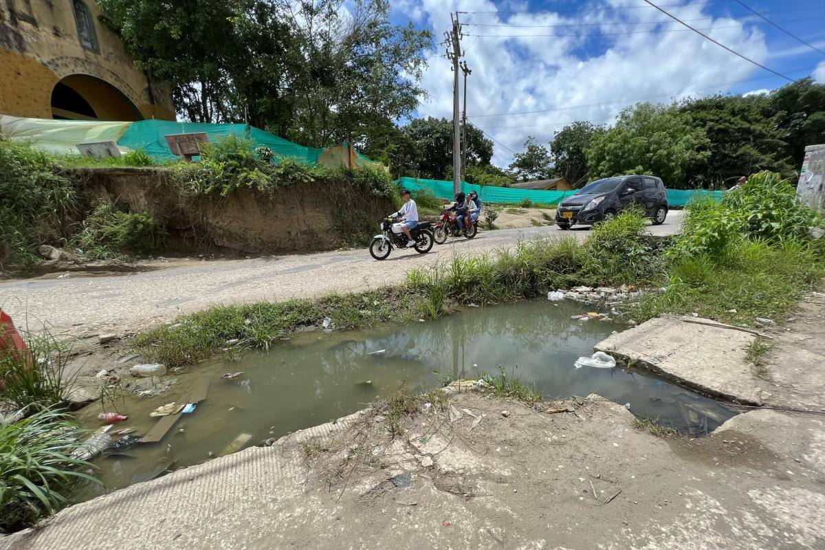 Adjudican licitación para culminar ruta Salvador- par vial San Carlos